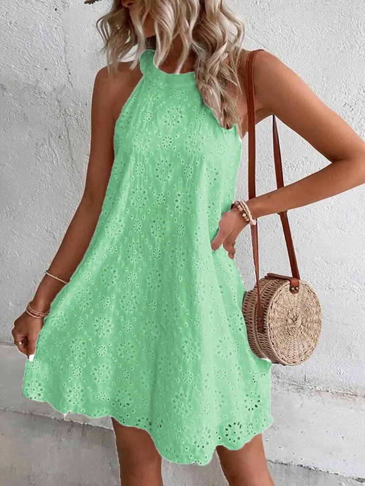 Elegant Sleeveless Sheath Dress