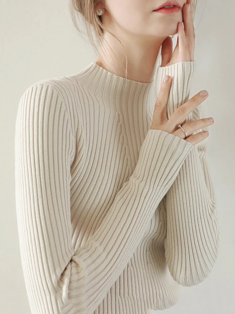 Mandy Woman Turtleneck Sweater
