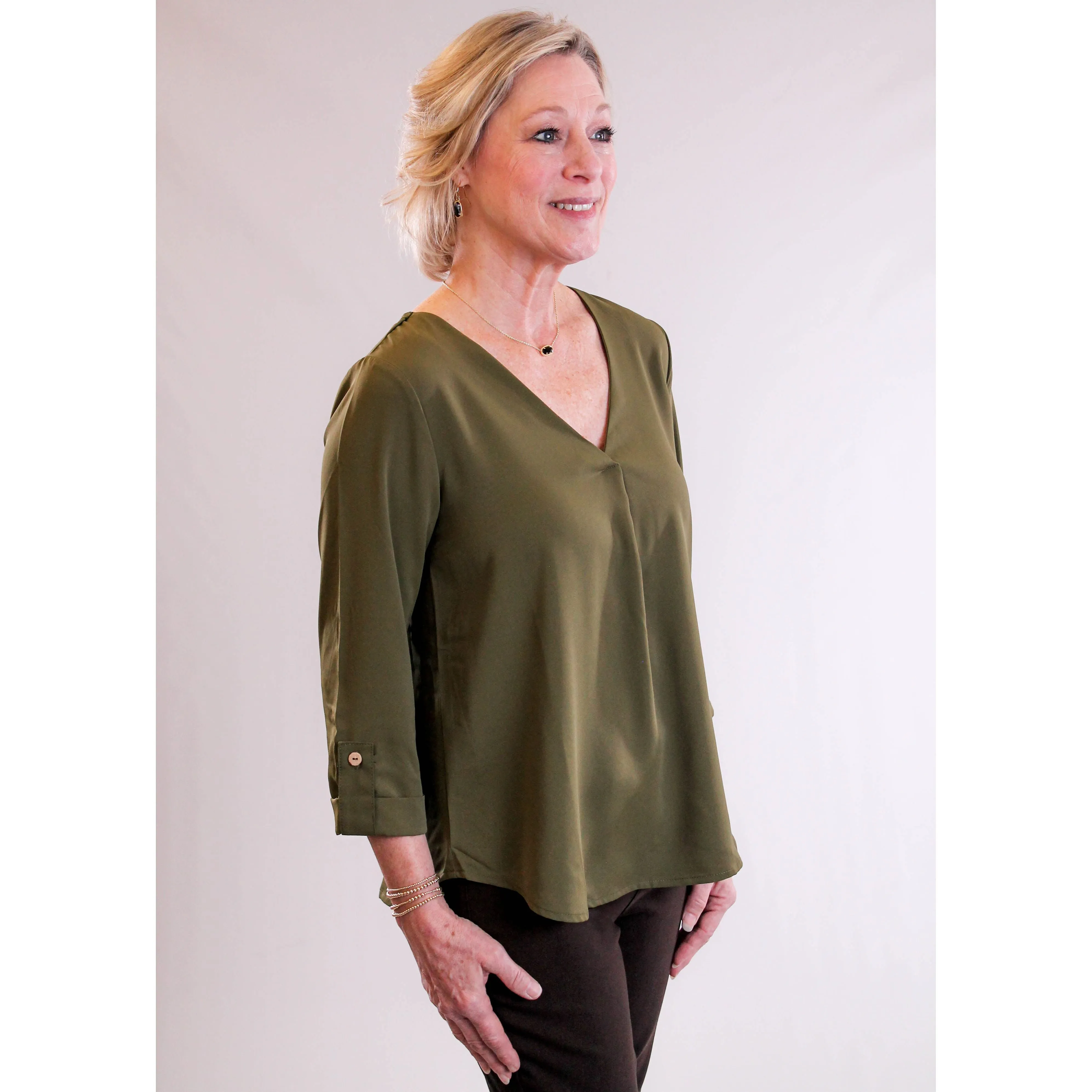 MINE V Neck 3/4 Sleeve Blouse