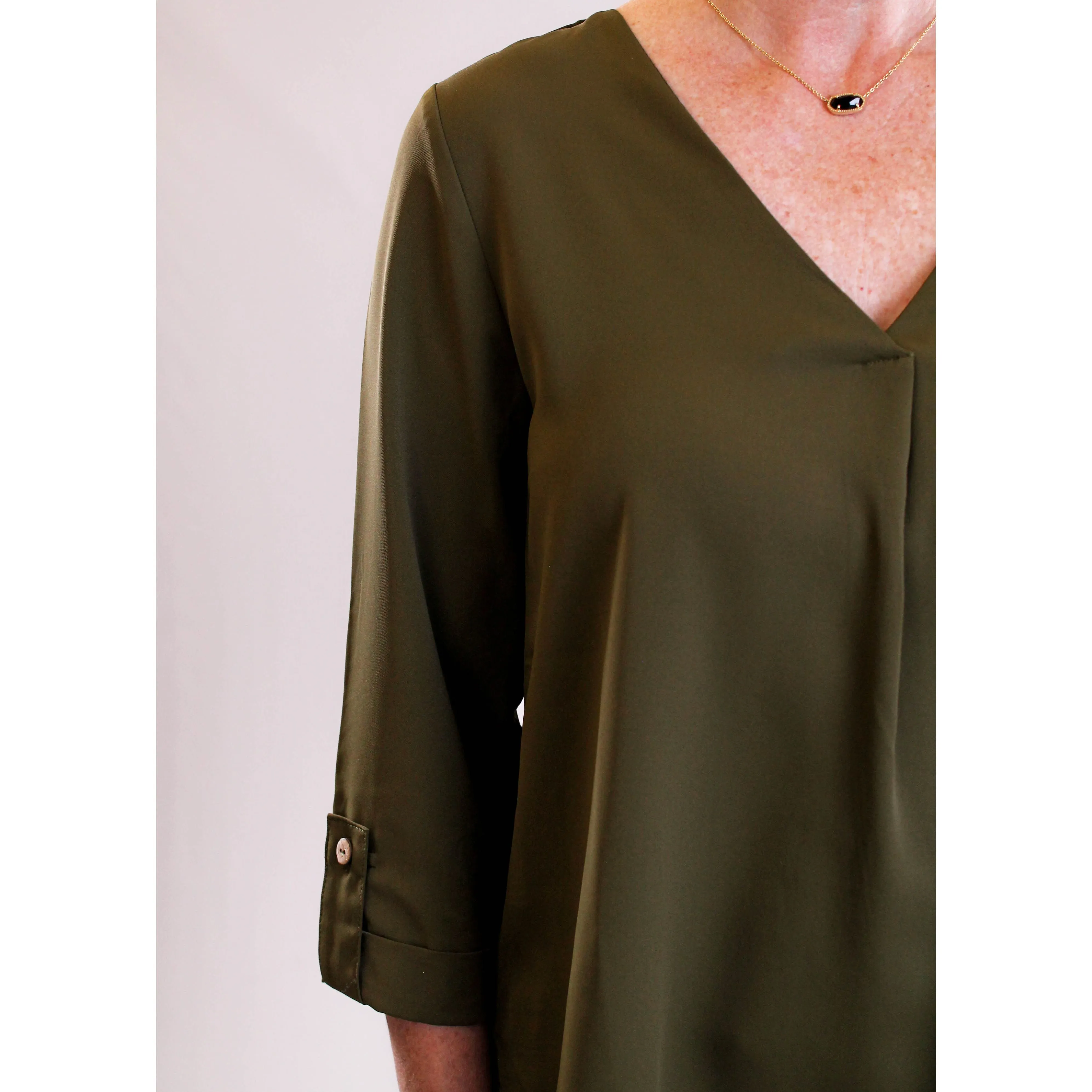 MINE V Neck 3/4 Sleeve Blouse