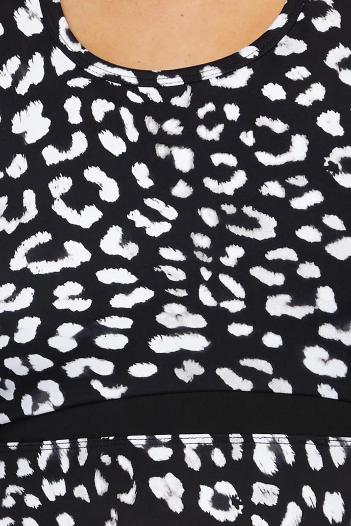 Sharp Contrast Midi